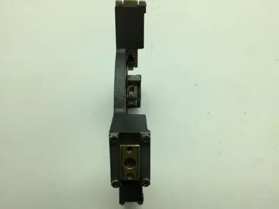 Krones 2-082-56-729-0 Slide Guide Assembly w/ Rollers