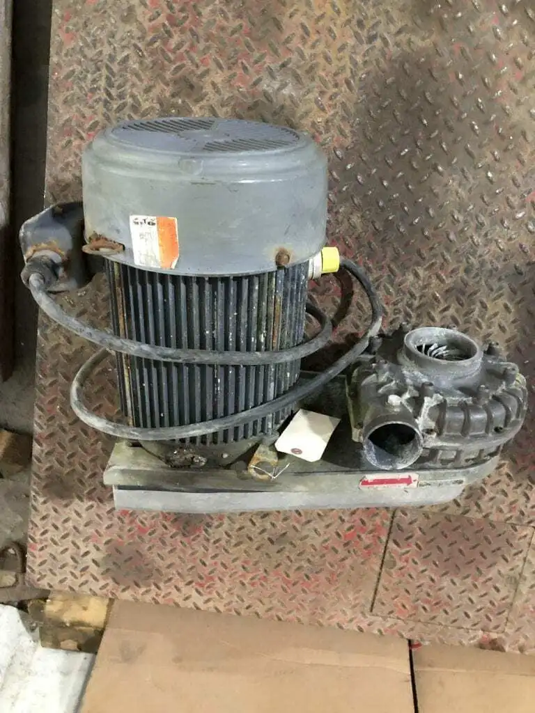 Paxton Products RM87E 2-1/2″ Centrifugal Blower 450CFM 7.5HP 3510RPM 3PH
