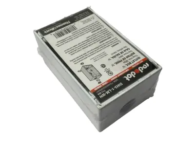 NEW THOMAS & BETTS WHITE OUTLET BOX THREE HOLE 1/2"
