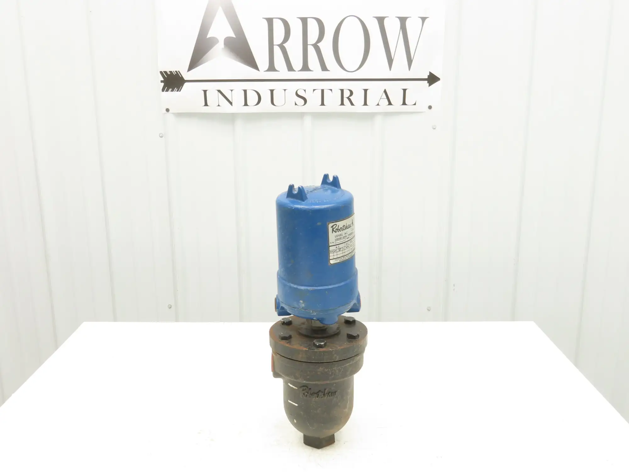 Robertshaw 83842-A2 Level AC Liquid Level Float Control Valve 1"NPT 120/240V