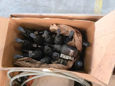 Used _UNKNOWN_ _UNKNOWN_ Circuit Breakers Indiana US | Myron Bowling Auctioneers Inc #1503987