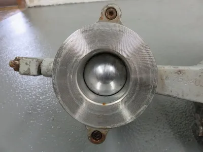 USED Fisher V100