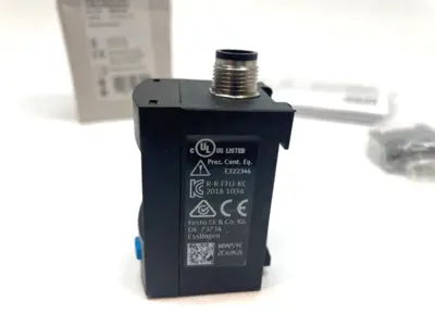 8001230 | Festo SPAU-P10R-W-G18FD-L-PNLK-PNVBA-M12U Pressure Sensor, IO-Link,  - New