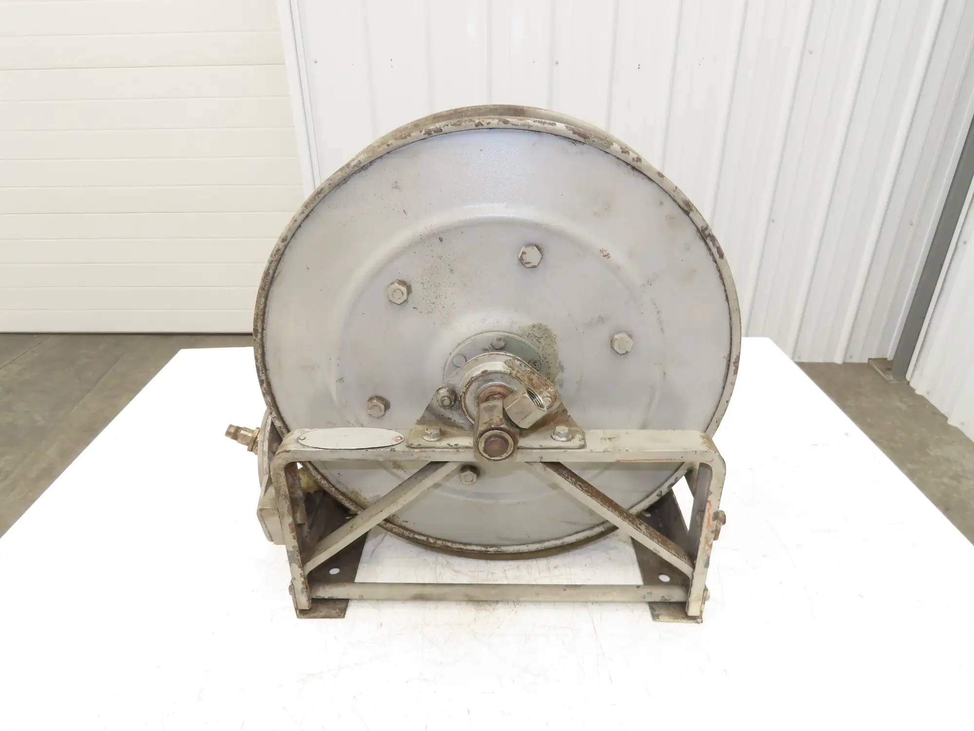 Hannay Reels 716-19-20 C Retractable Industrial Water/Air Hose Reel 1/2" X 48'