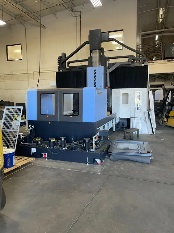 2022 DOOSAN DBM2030 Vertical Machining Centers | Graff-Pinkert