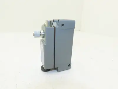 Square D 9007 AW12 Roller Limit Switch 15A 600V -No Lever Arm