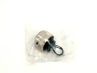 UTG61823PN | Souriau  1/3 Bayonet Coupling IP65 Size 18 23-Pin Circular Male Plug - New