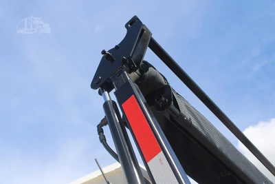 New | in-Stock 2025 MACK MD6 Hooklifts & Roll-Offs Texas US | Roll Off Truck World #1491879
