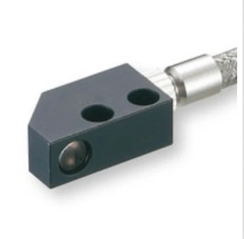 Keyence CZ-11 RGB Digital Fiberoptic Sensor Head, Reflective, Spot, Side View [New]
