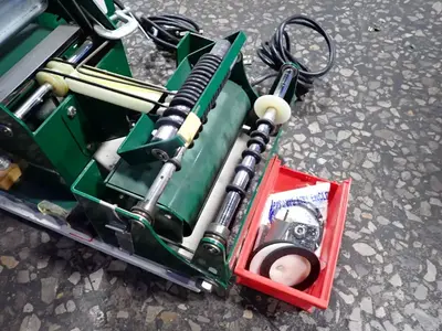 The Green Machine  6" Label Applicator