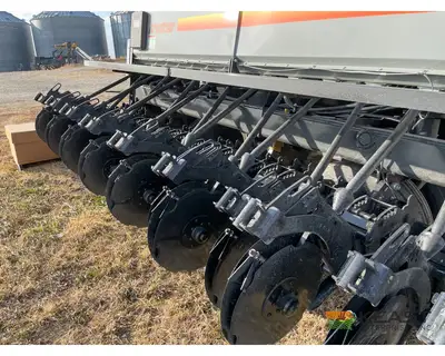 Used CRUSTBUSTER _UNKNOWN_ No-Till Drills Iowa US | Keast Enterprises #1360247