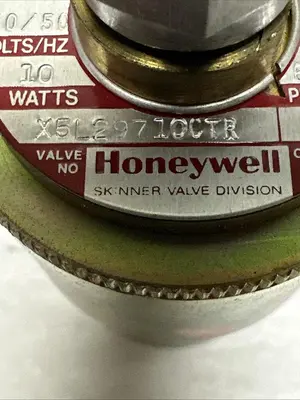 New | in-Stock HONEYWELL X5L29710CTR Solenoid Valves | Surplus Asset Holdings #1204238