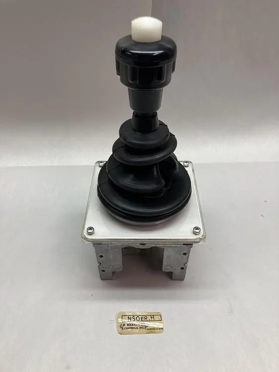 New | in-Stock J.R. MERRITT NSOER.H Automation Control (HMI) Ohio US | Surplus Asset Holdings #1247416