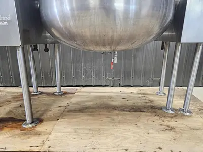 🔴 Heading to Auction May 27 - Used Twin 150 Gallon Cleveland Kettles, 316 Stainless Steel