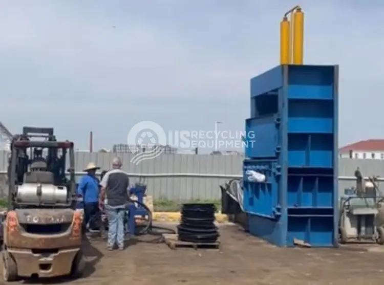 Used SOLID EQUIPMENT 61" X 48" HIGH DENSITY TIRE BALER Balers Texas US | US Recycling Equipment #1123484