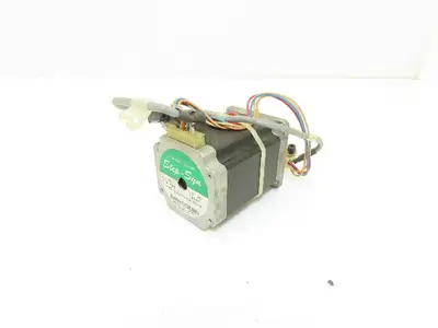 Sanyo Denki 103H7126-0744 Step-Syn DC Servo Stepper Motor 3A 1.8 DEG