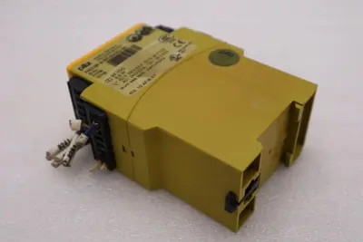 PNOZ X8P PILZ 24VDC SAFETY RELAY, PNOZX8P STK H1440