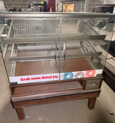 Used _UNKNOWN_ _UNKNOWN_ Food Displays Michigan US | Grocery Equipment Sales #1548104