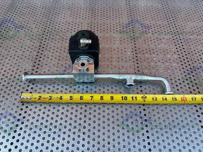 USED ITT PURE FLO .5-316L- RA20MAX 4 WAY DIAPHRAGM VALVE W/ 1/2" SANITARY FITTING