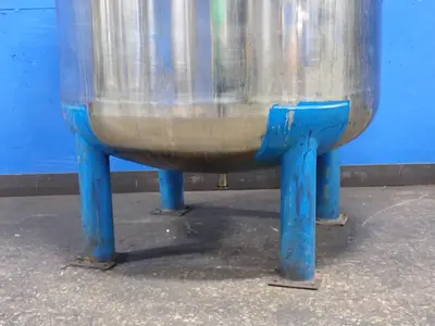 800 Gallons S/s Tank W/ Agitator