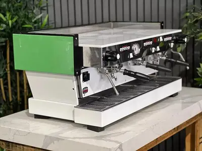 USED LA MARZOCCO LINEA CLASSIC