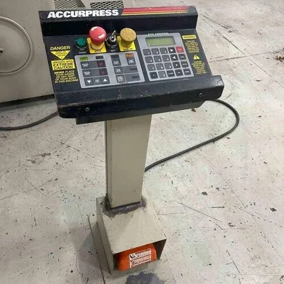 USED 1996 ACCURPRESS 72508