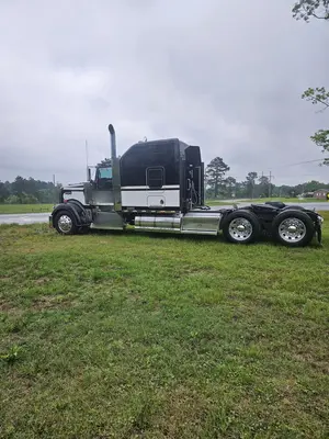 Used 2009 KENWORTH W900 Conventional trucks Louisiana US | Proxy Equipment #1426093