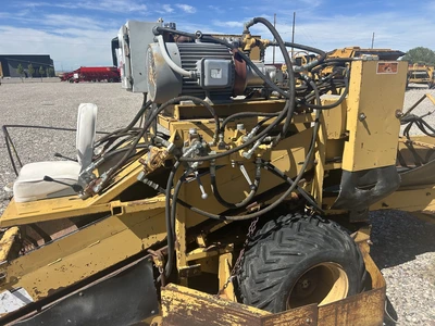 Used _UNKNOWN_ _UNKNOWN_ Self-propelled Harvesters Idaho US | Tri-Steel Manufacturing #1557130