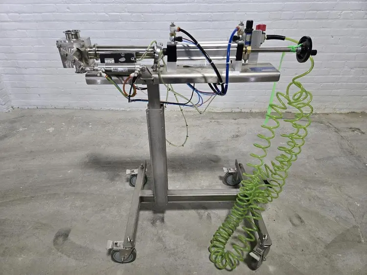 Used GEYER FILLMASTER JR. PISTON FILLER _UNKNOWN_ Filling Machines | Save on Equipment #420634