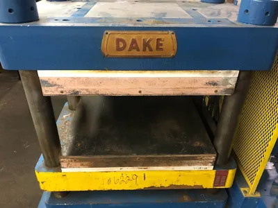 USED USED DAKE PRESSES DAKE 45-176 PRESS
