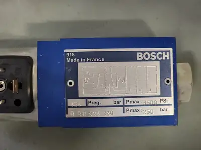 New | in-Stock BOSCH 0811024120 Parts (Hydraulics and Pneumatics) British Columbia CA | Lenmark #266436