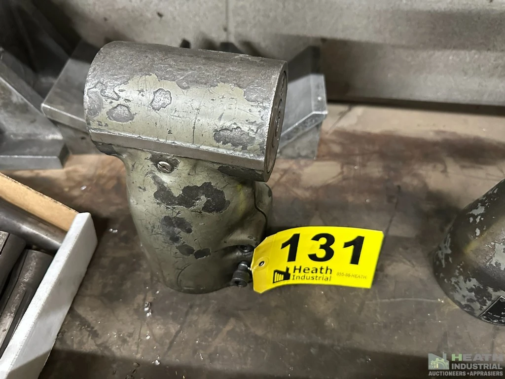 Used _UNKNOWN_ BRIDGEPORT RIGHT ANGLE HEAD Milling Attachments & Heads Illinois US | Heath Industrial Auction Services #1419957