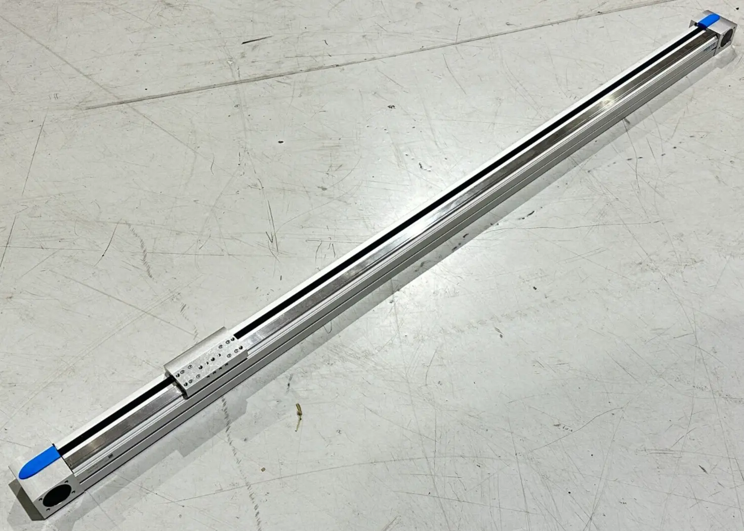 EGC-70-1260-TB-KF-0H-GK, 556813 | Festo EGC-70-1260-TB-KF-0H-GK Belt Driven Linear Actuator 1260mm Stroke 556813 - New Other