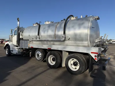 Used 2016 WESTERN STAR 4900EX VACUUM TANK Septic/Sewer/Vacuum Trucks Minnesota US | Carco Truck & Equipment #1514217