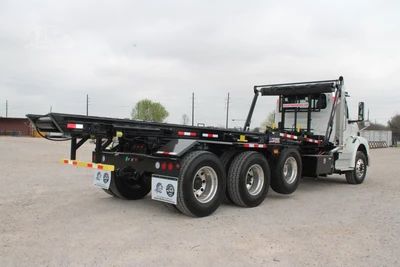 New | in-Stock 2026 INTERNATIONAL HX Rolloff Trucks Texas US | Roll Off Truck World #1491815