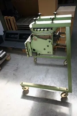 USED MIKRON 0405