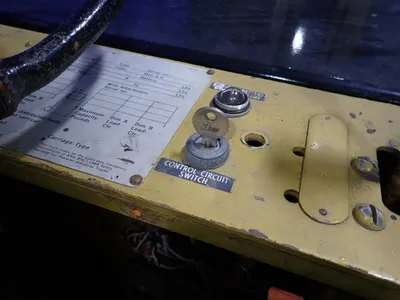 USED YALE ESC030G4S071