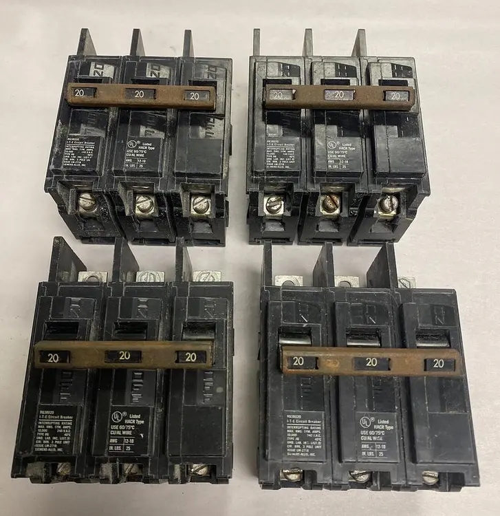 Used SIEMENS BQ3B020 Miscellaneous Equipment (Electrical & Power) Ohio US | Surplus Asset Holdings #1235980
