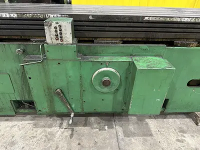 USED CINCINNATI MILACRON