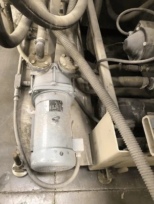 USED VACUUM SIZING 20 FEET VACUUM TANKS
