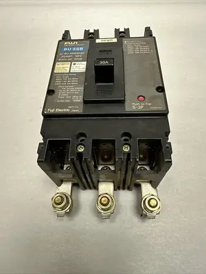 Used FUJI BU-ESB3030 Circuit Breakers | Surplus Asset Holdings #1188958