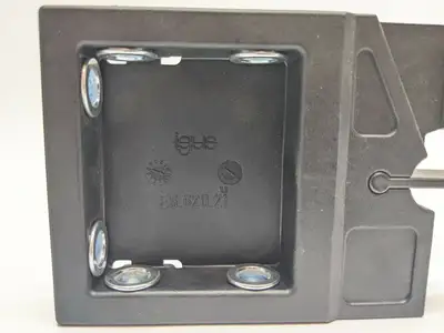 E6-620-10, E6-620-11, E6-620-20, E6-620-21 | igus E6.62 KMA Mounting Bracket Set E6.620.10 11 20 21 - New