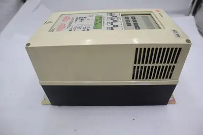 ABB ACS500 AC Drive ACS501-002-4-00P2 2 HP 3 PH STOCK 2267-A