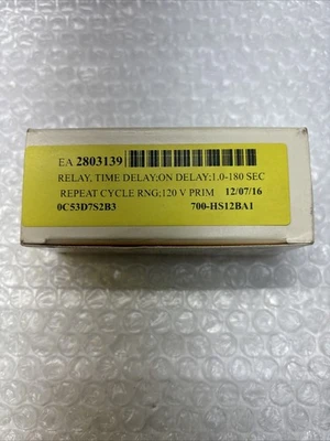 NEW ALLEN BRADLEY 700-HS12BA1