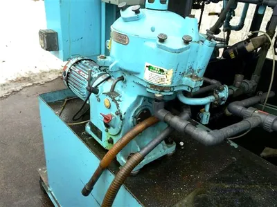 Master Chemical Xybex 1000 coolant recycling system.