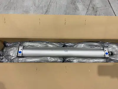 MDBB100-800Z-M9BAM | SMC  Tie Rod Base Cylinder 800mm Stroke - New Other
