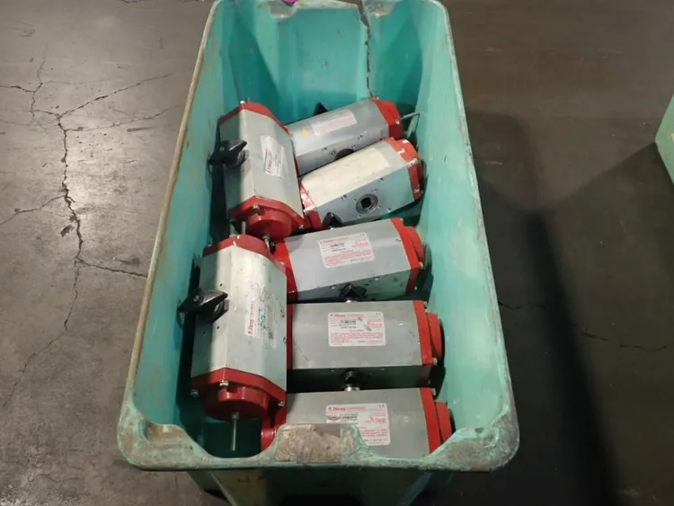 Used BRAY CONTROLS 93119311310532 Pumps Ohio US | HGR 24 #738248