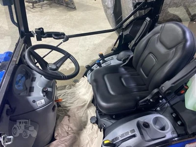 New | in-Stock 2026 NEW HOLLAND WORKMASTER 25S Sub-Compact & Compact Tractors Maine US | Beauregard Equipment #1511358