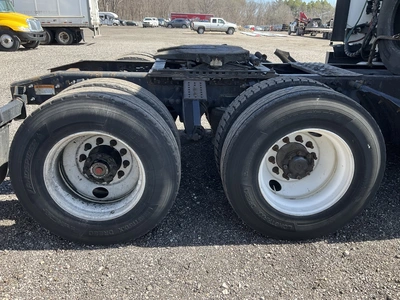USED 2016 FREIGHTLINER CASDCADIA