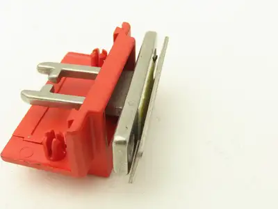 Allen Bradley 440G-A36050 Spartan Switch Actuator Catch Retainer Guide  Lot of 2